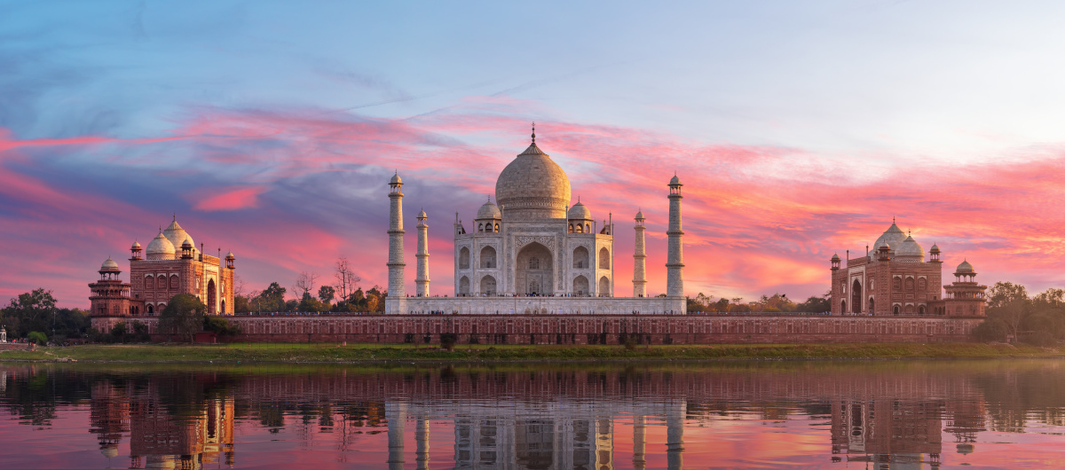 Famous Taj Mahal on sunset